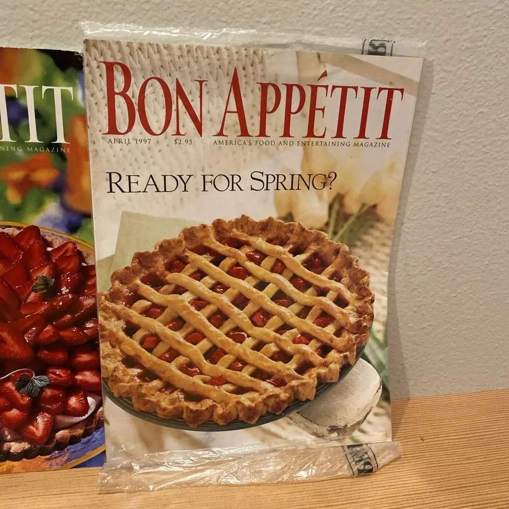 VINTAGE Lot of 3‎ ISSUES of BON APPETIT Magazine April 1994, 1996, 1997 Spring